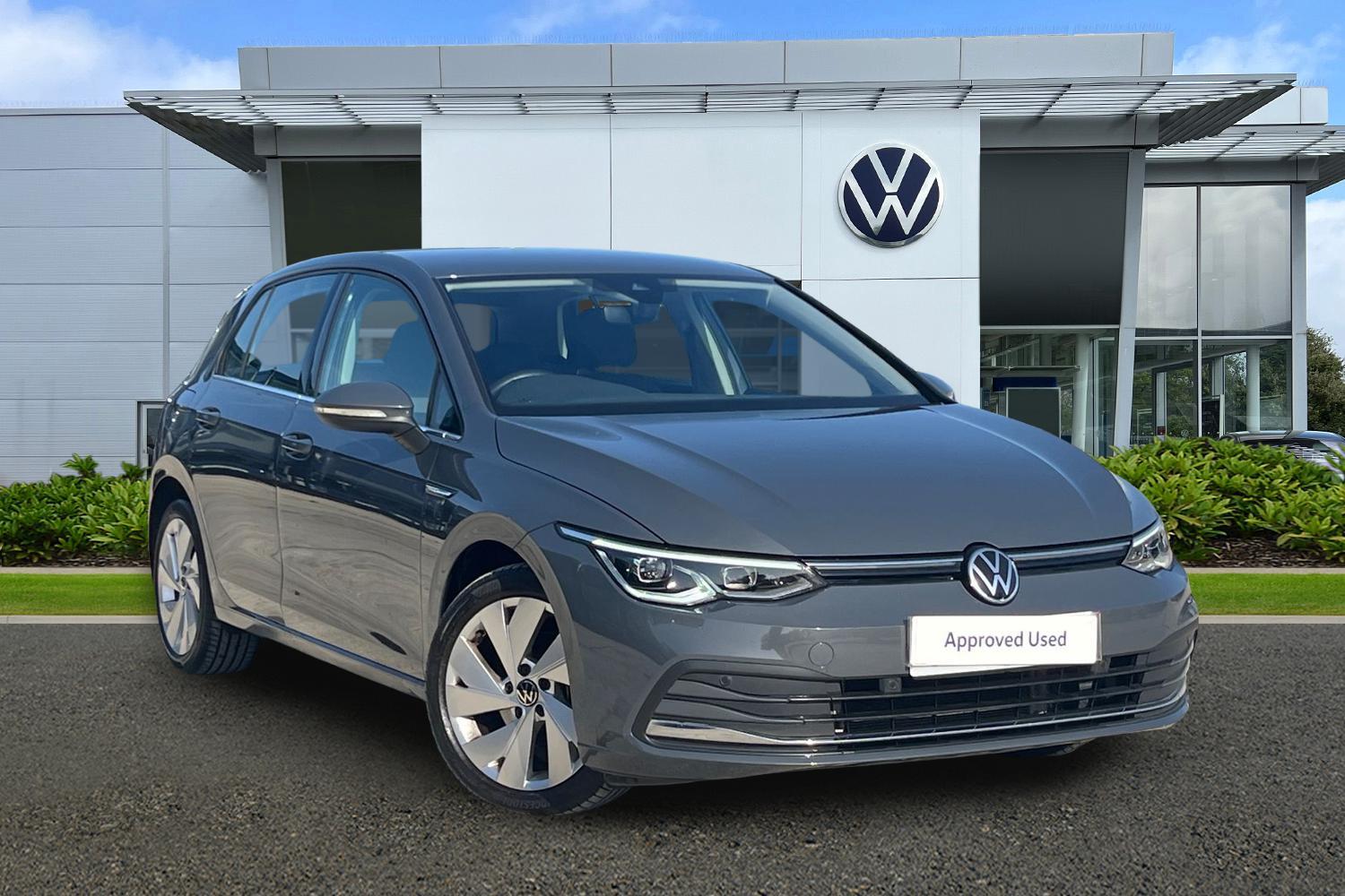 Main listing image - Volkswagen Golf
