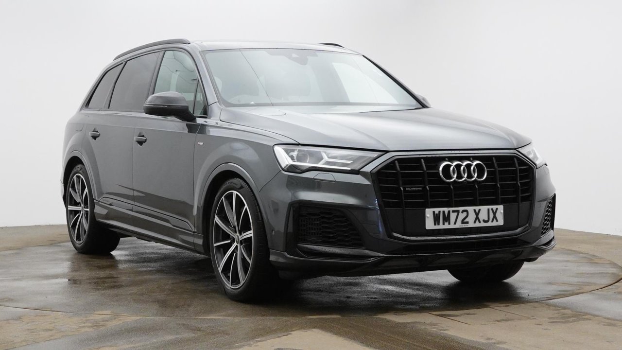 Main listing image - Audi Q7