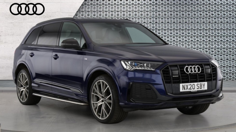 Main listing image - Audi Q7