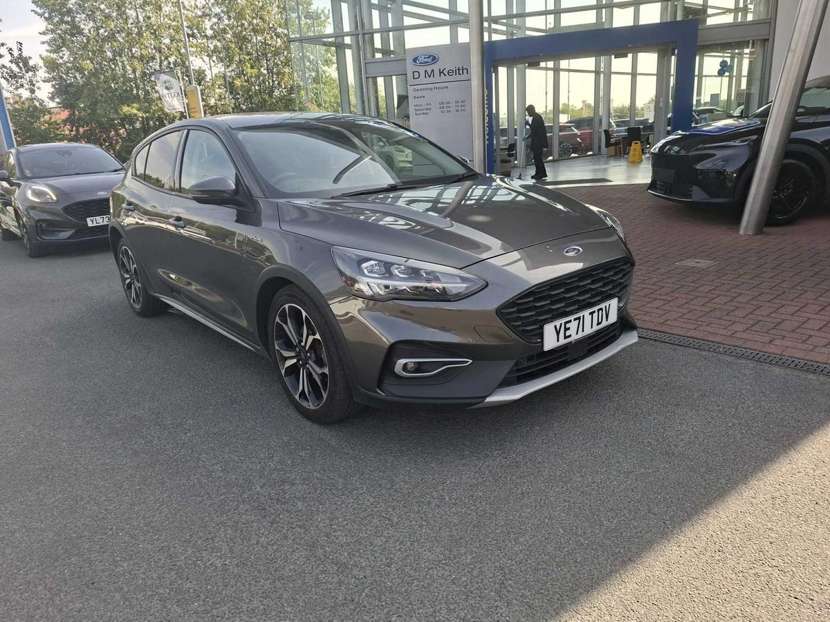 Main listing image - Ford Focus