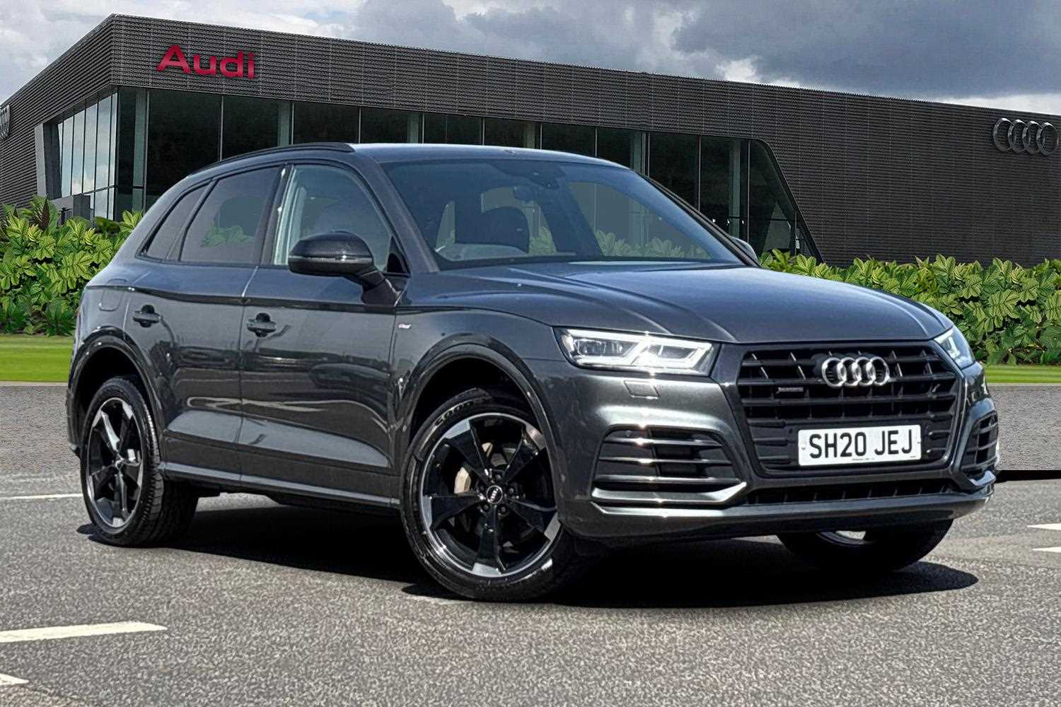 Main listing image - Audi Q5