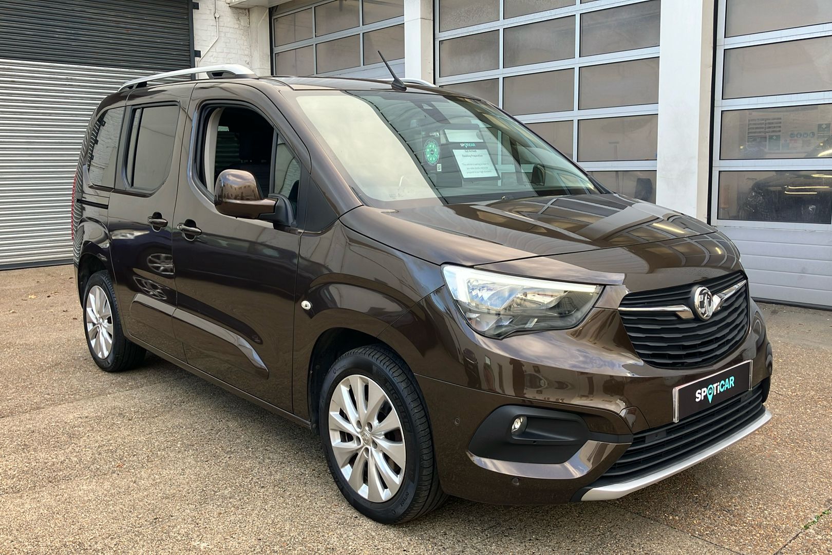 Main listing image - Vauxhall Combo Life