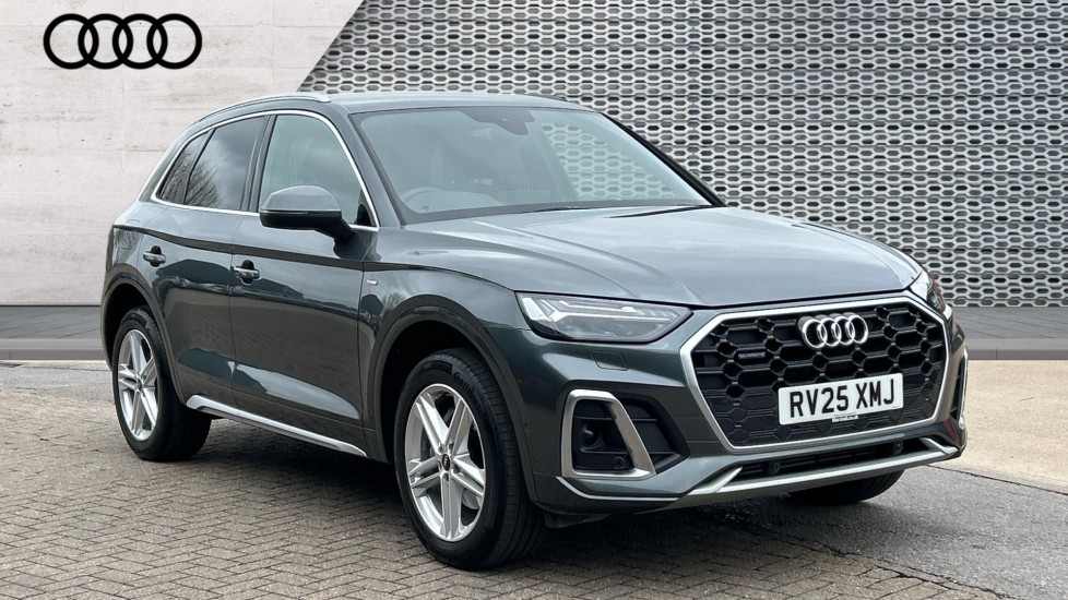 Main listing image - Audi Q5