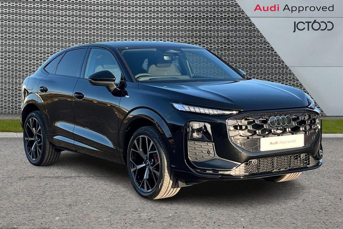 Main listing image - Audi Q3