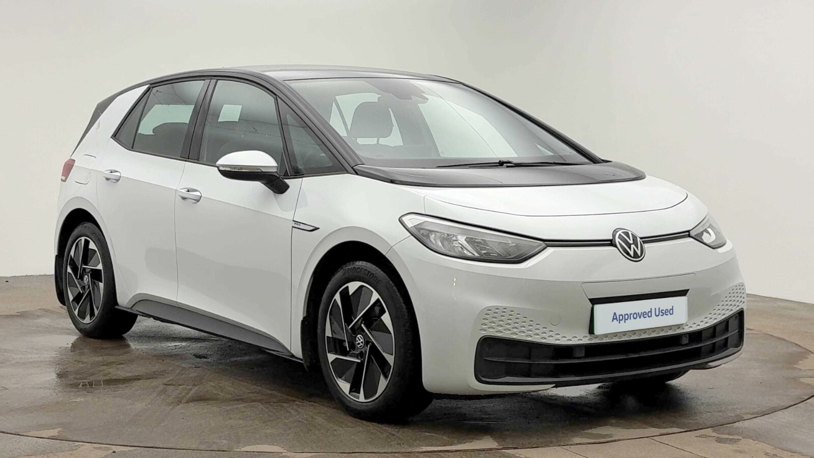 Main listing image - Volkswagen ID.3