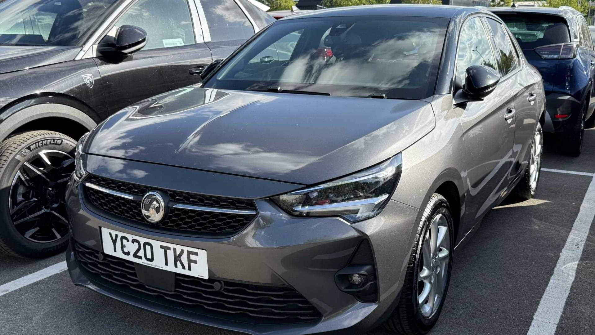 Main listing image - Vauxhall Corsa