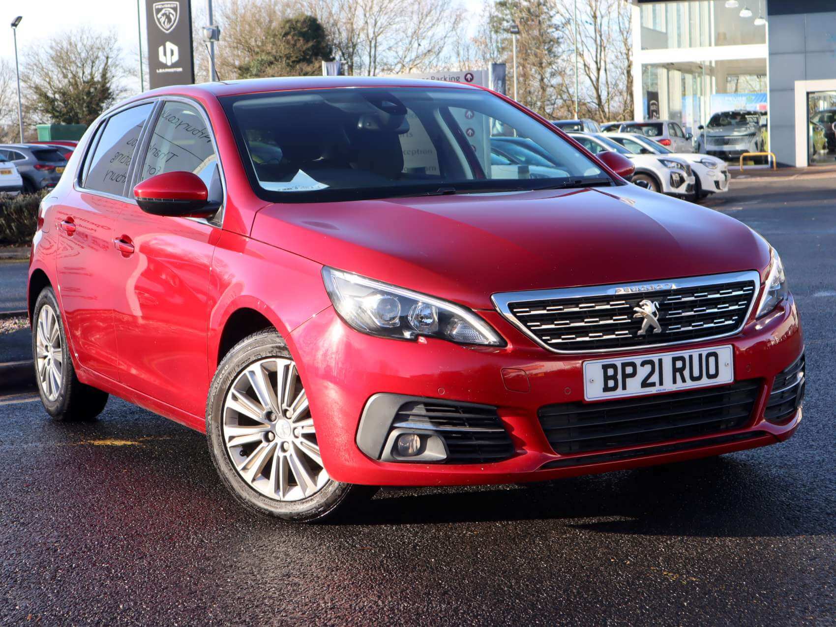 Main listing image - Peugeot 308