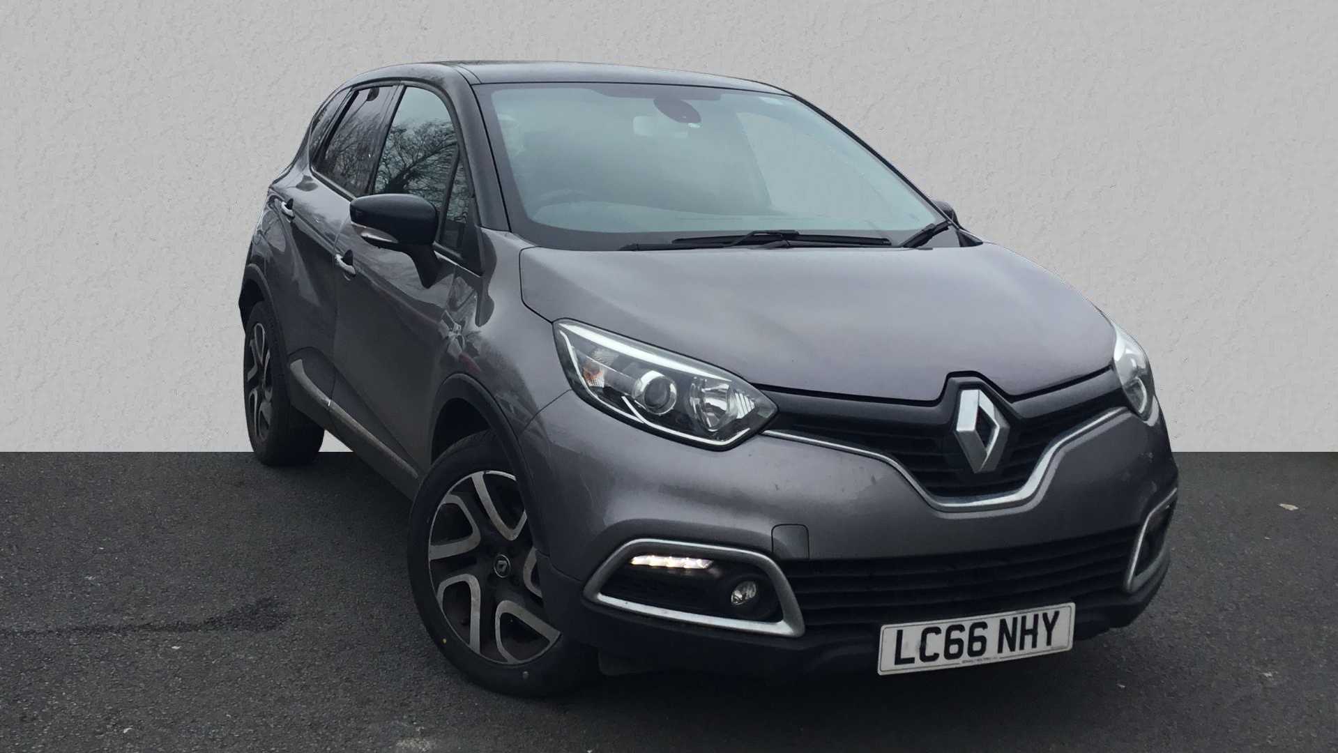 Main listing image - Renault Captur