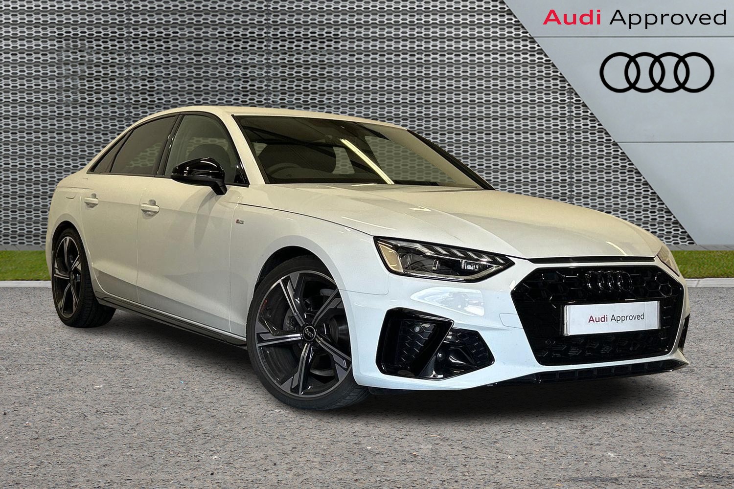 Main listing image - Audi A4