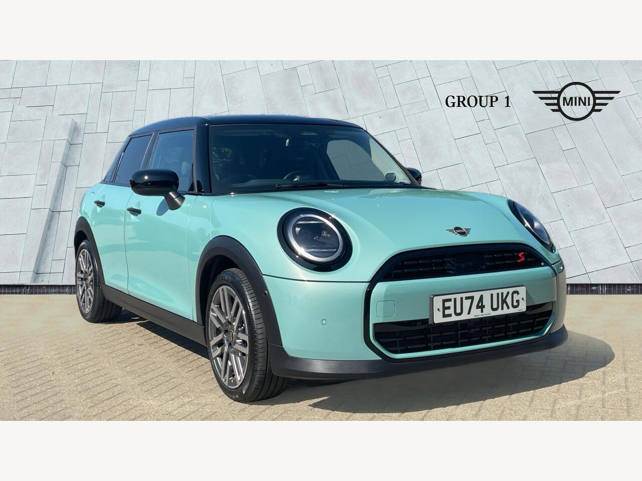 Main listing image - MINI Hatchback 5dr