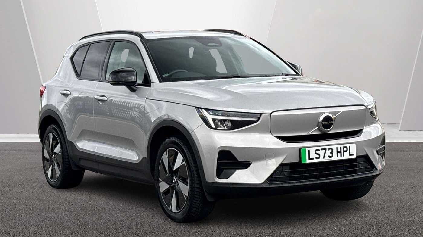 Main listing image - Volvo XC40 Recharge