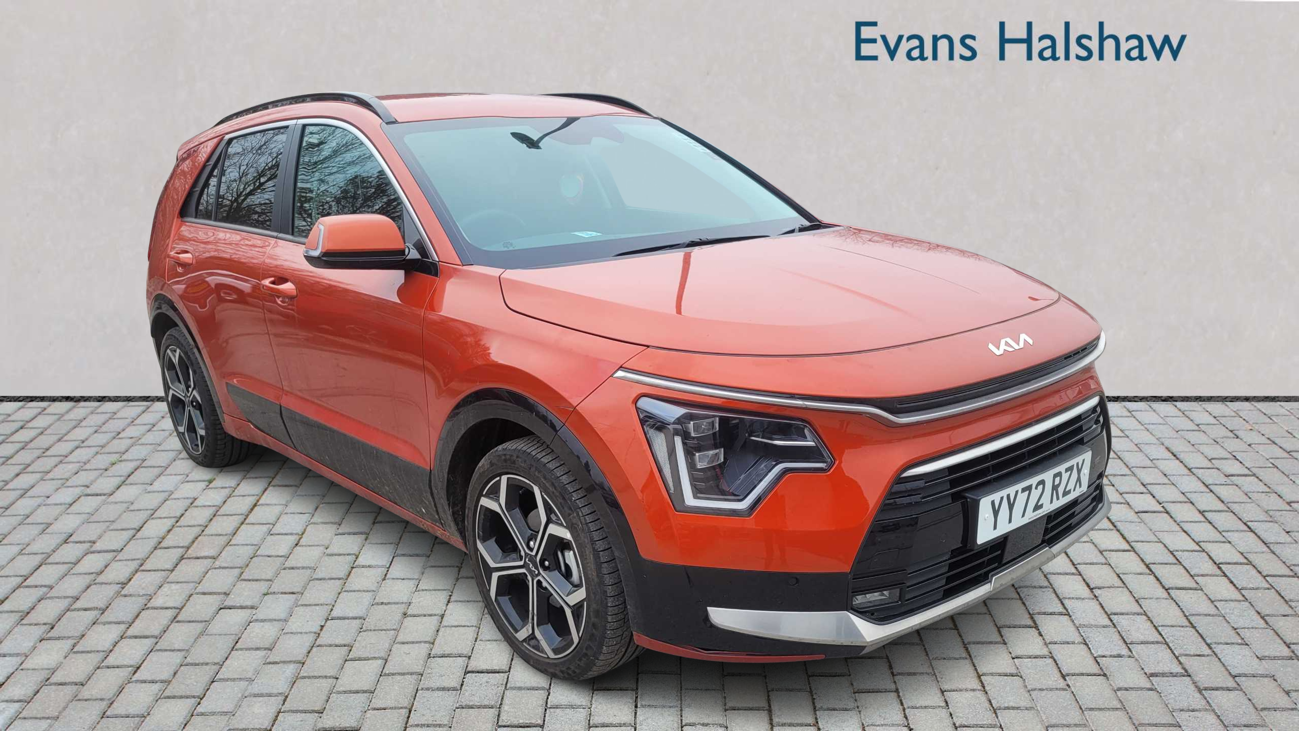 Main listing image - Kia Niro