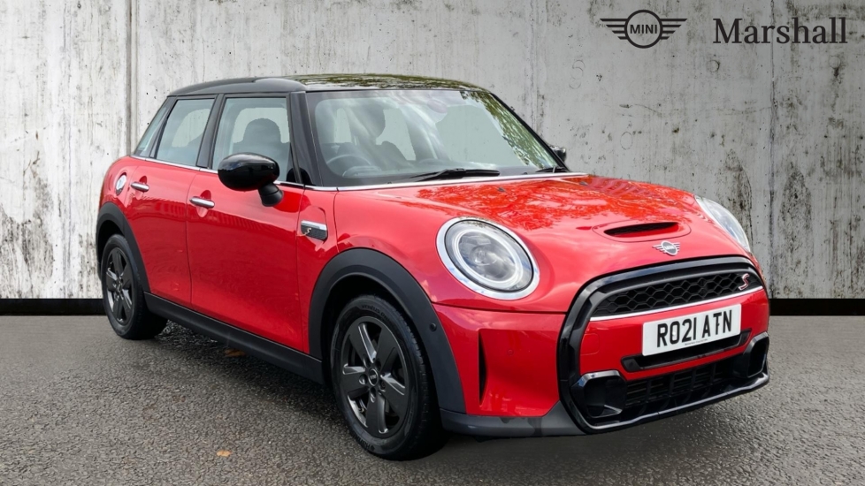 Main listing image - MINI Hatchback 5dr