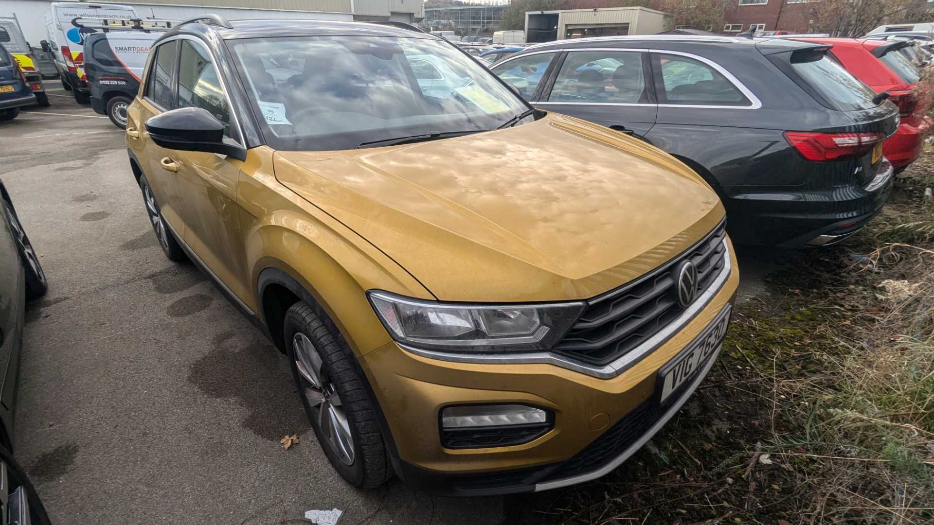 Main listing image - Volkswagen T-Roc