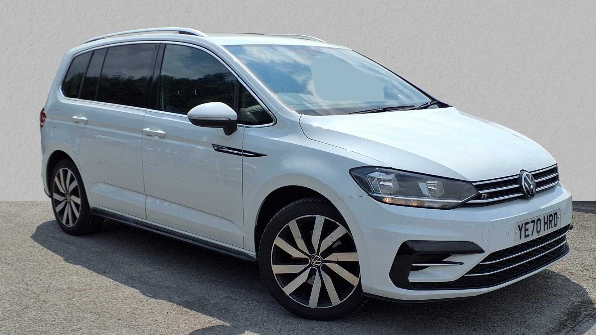 Main listing image - Volkswagen Touran