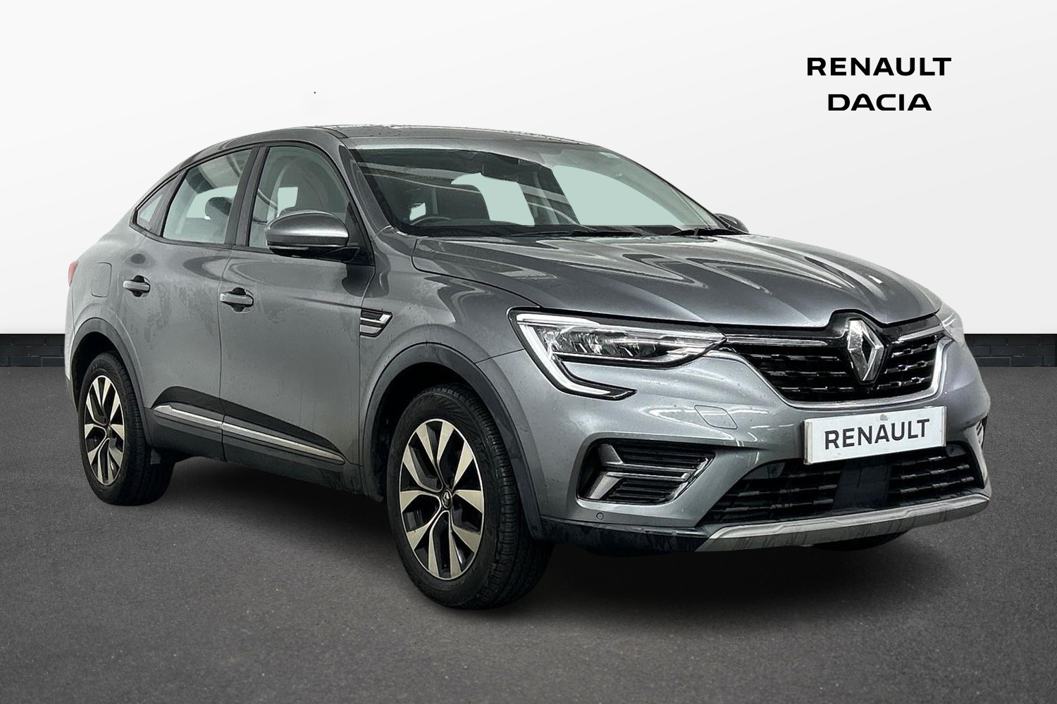 Main listing image - Renault Arkana