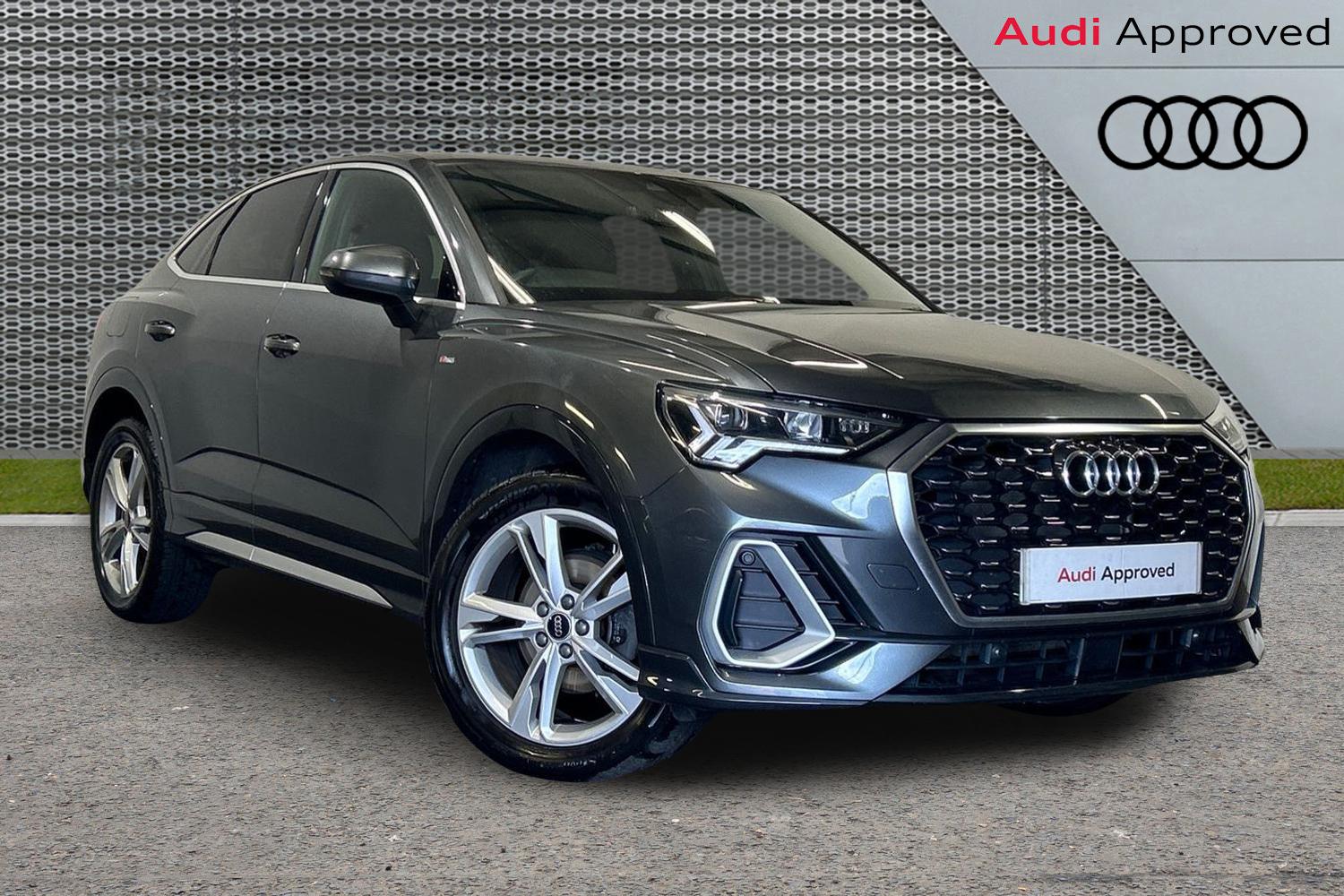 Main listing image - Audi Q3