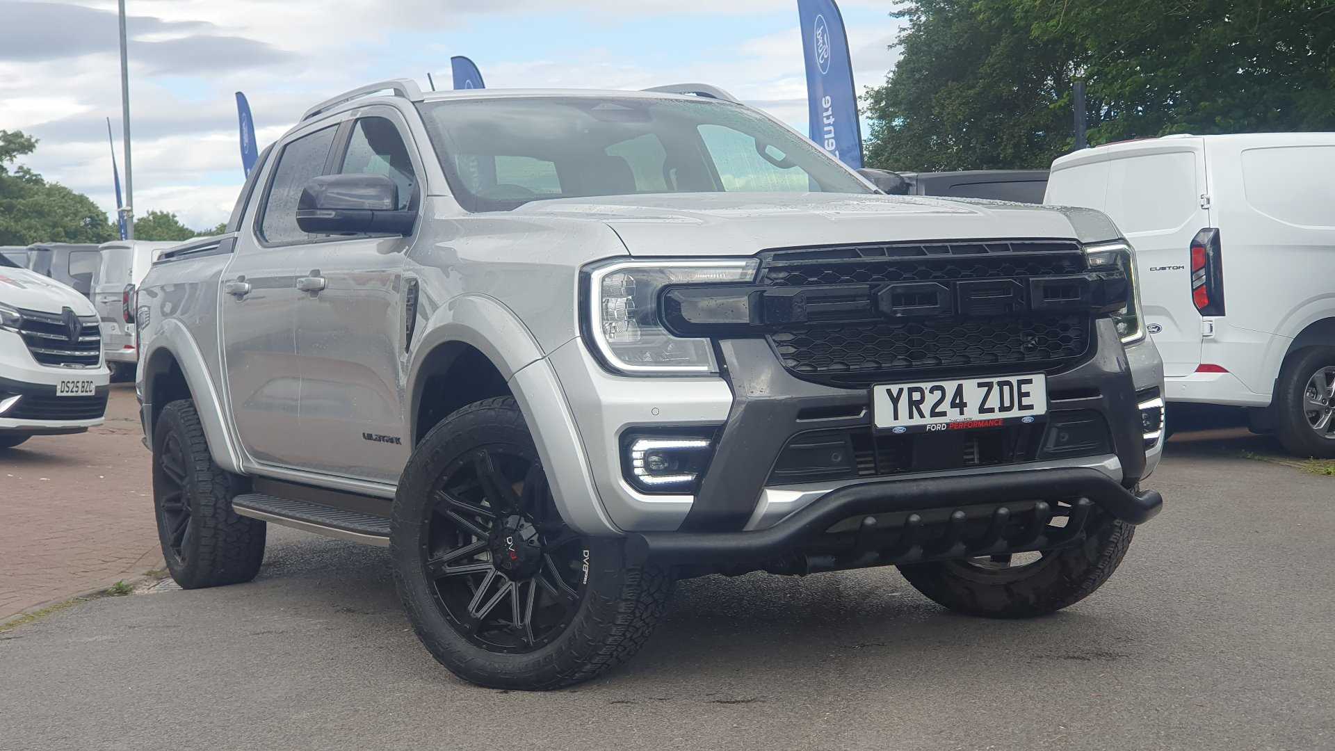 Main listing image - Ford Ranger