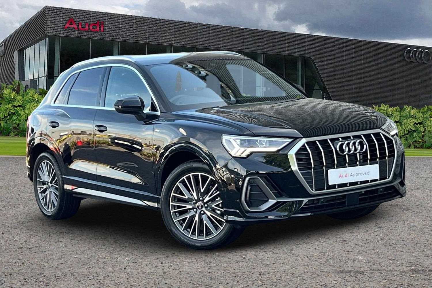 Main listing image - Audi Q3