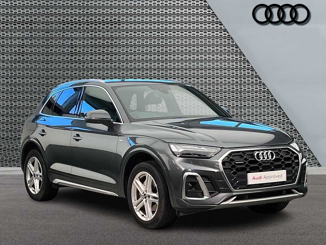 Main listing image - Audi Q5