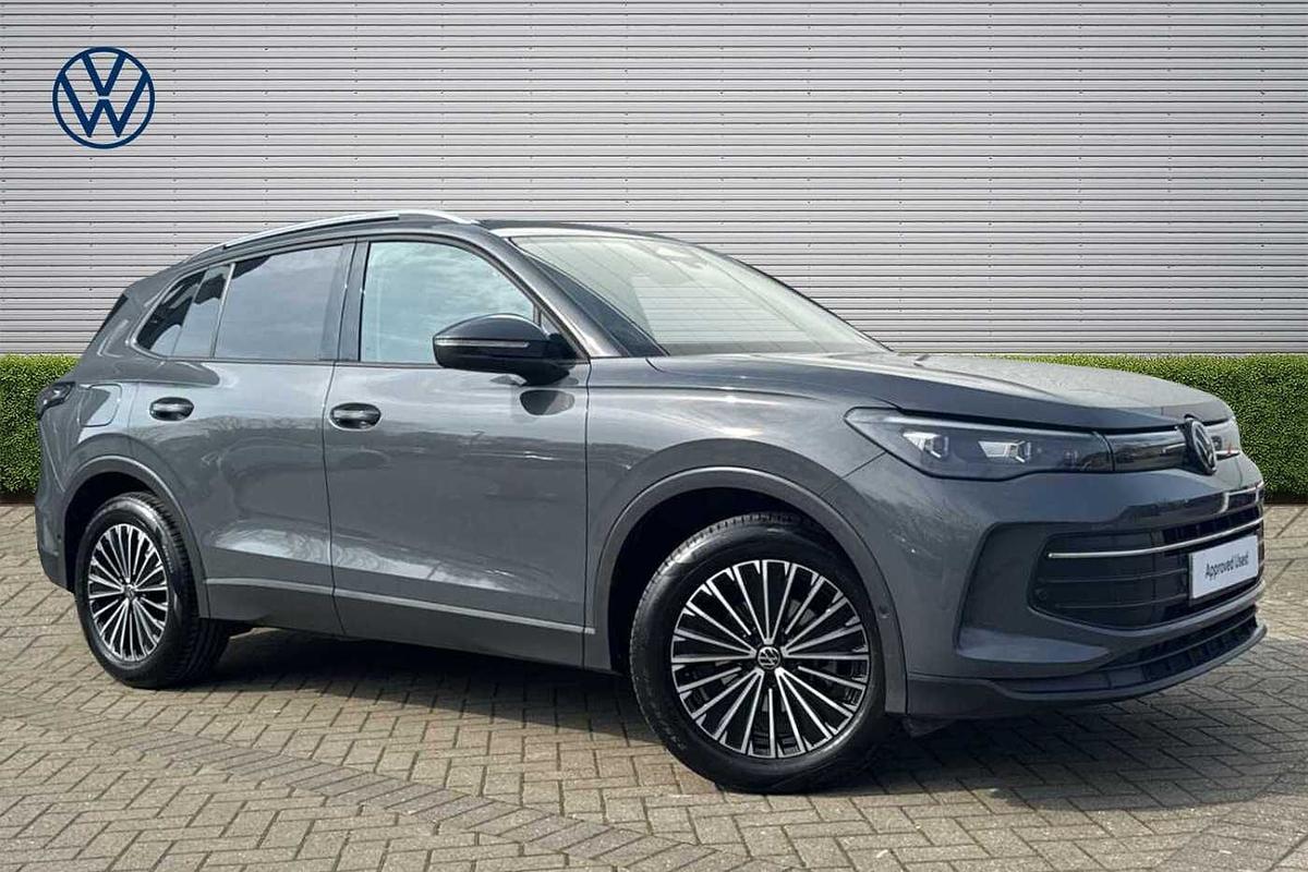 Main listing image - Volkswagen Tiguan