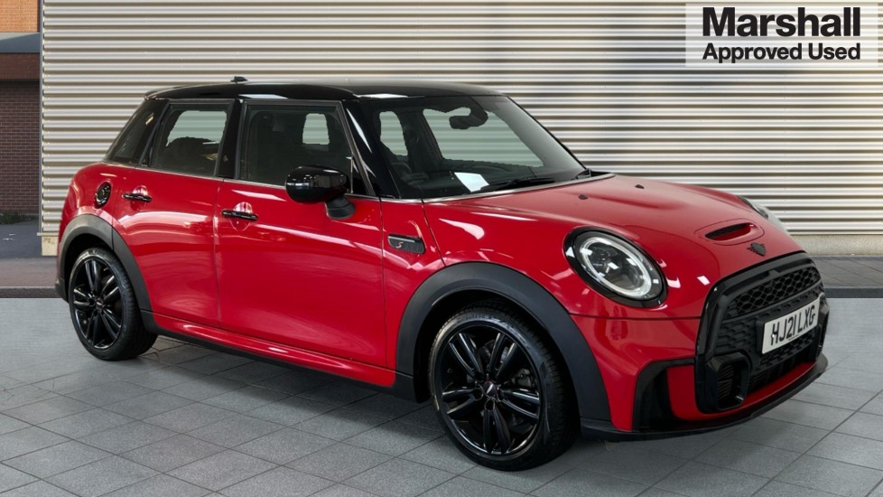 Main listing image - MINI Hatchback 5dr