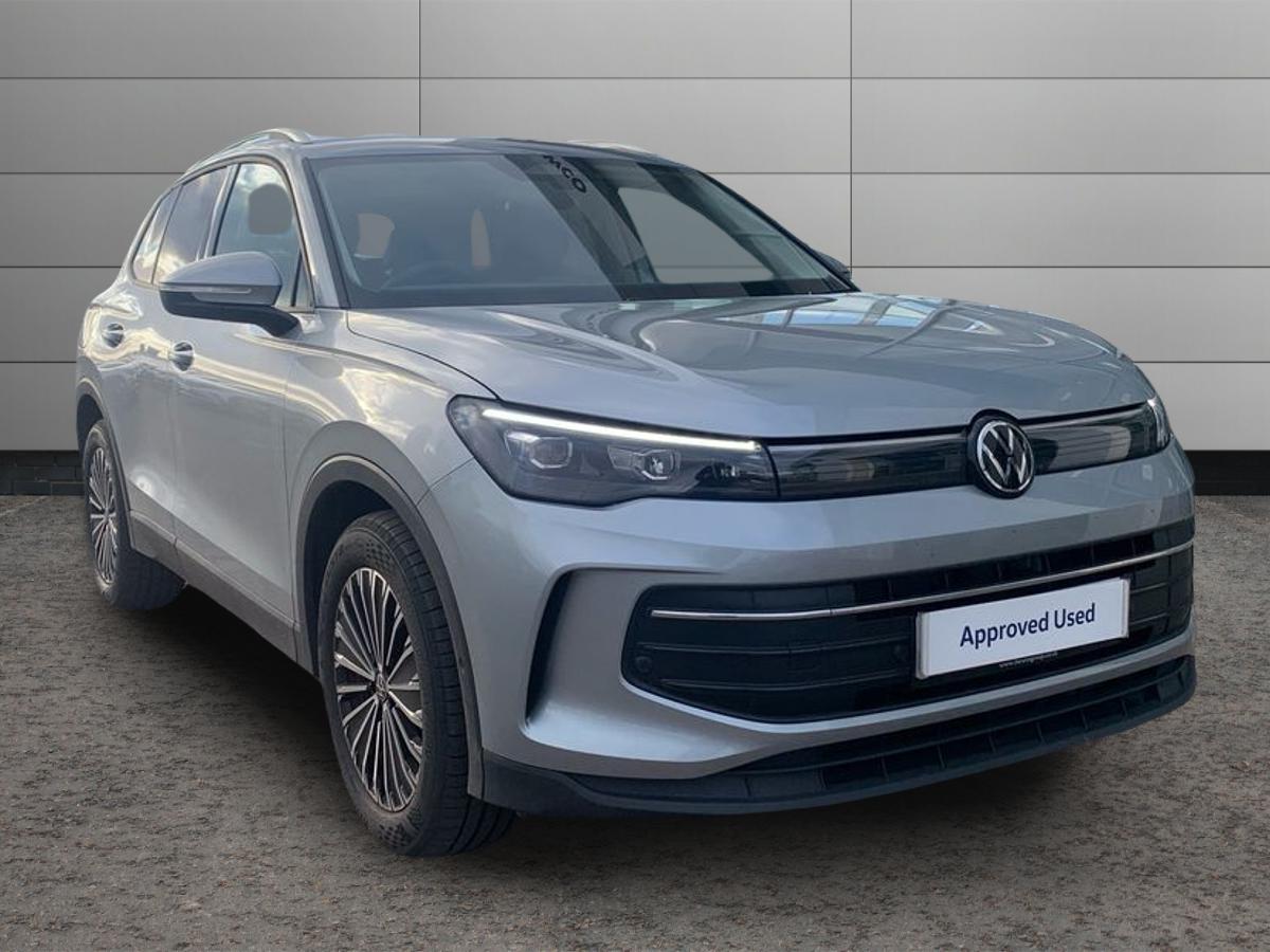 Main listing image - Volkswagen Tiguan