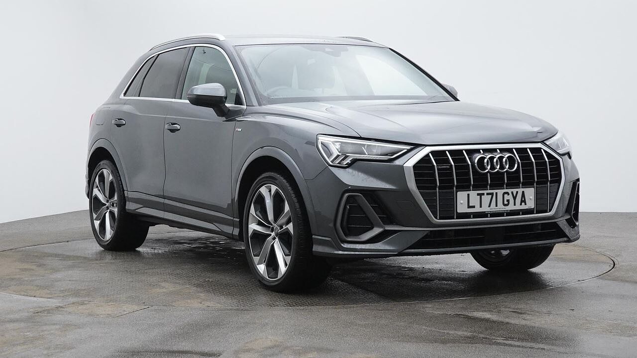 Main listing image - Audi Q3