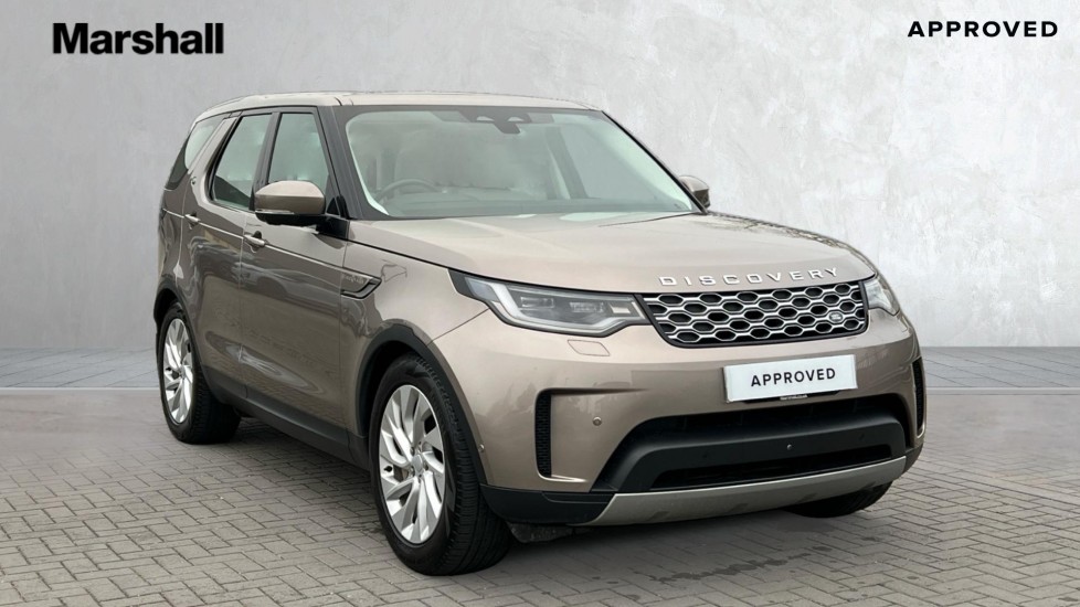 Main listing image - Land Rover Discovery