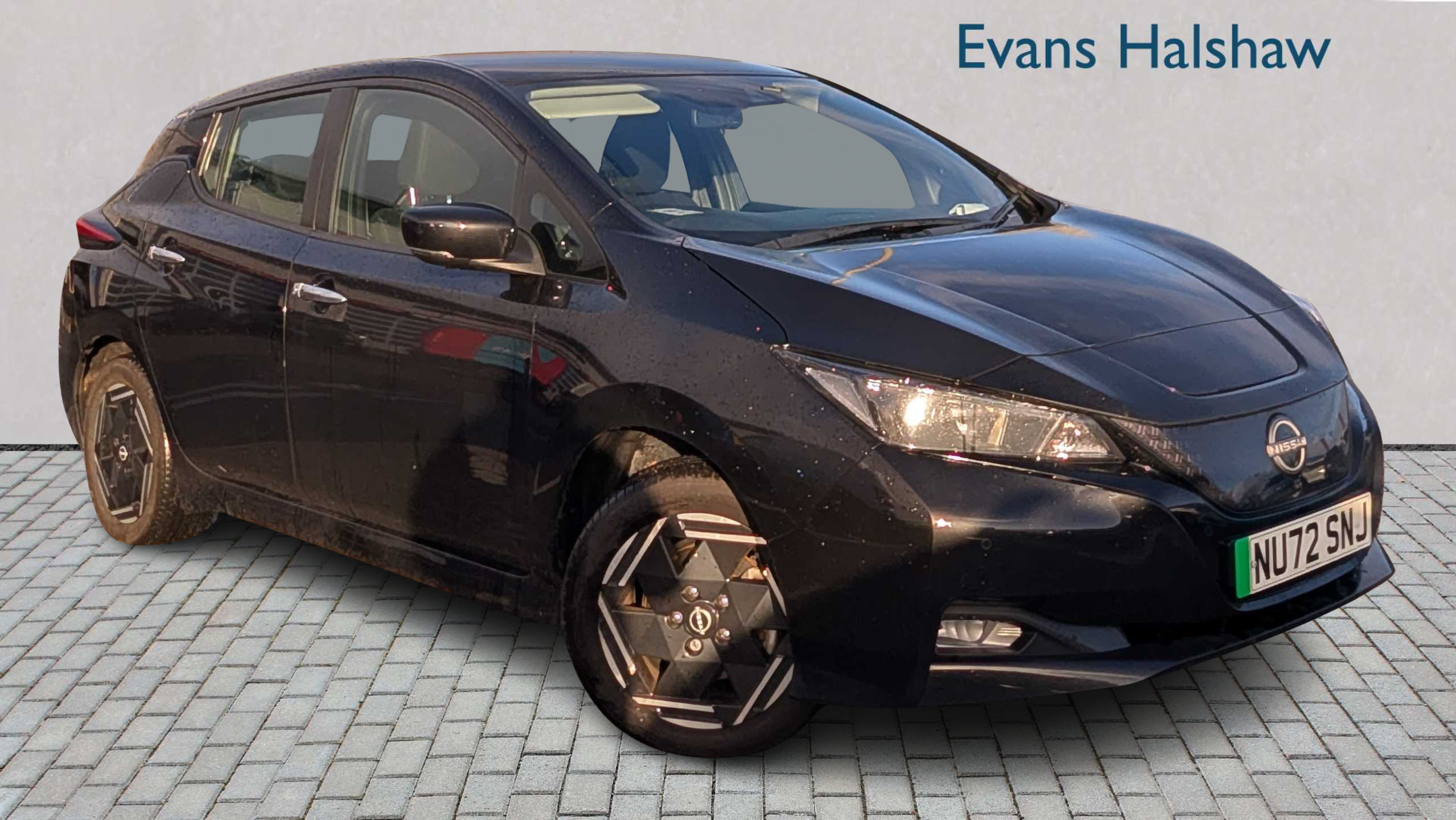 Main listing image - Nissan Leaf