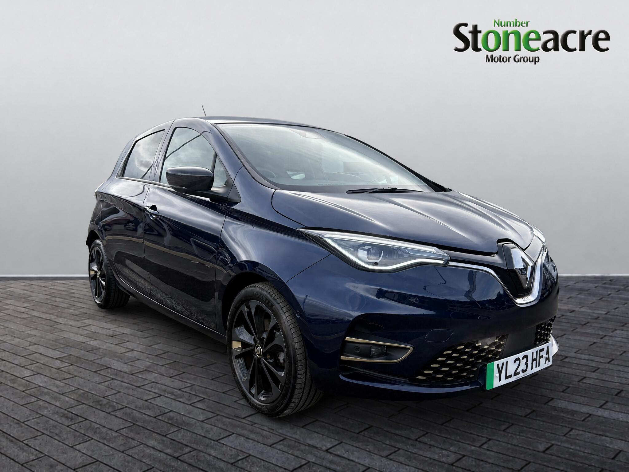 Main listing image - Renault Zoe