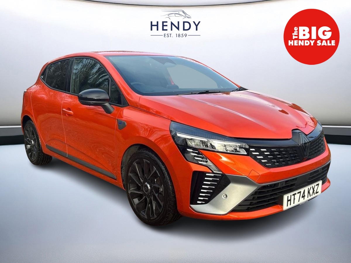 Main listing image - Renault Clio