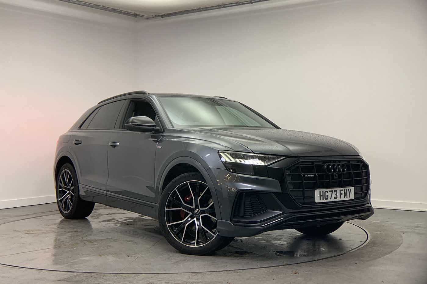 Main listing image - Audi Q8