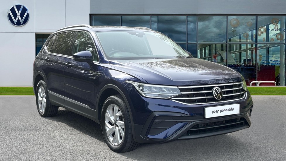 Main listing image - Volkswagen Tiguan Allspace