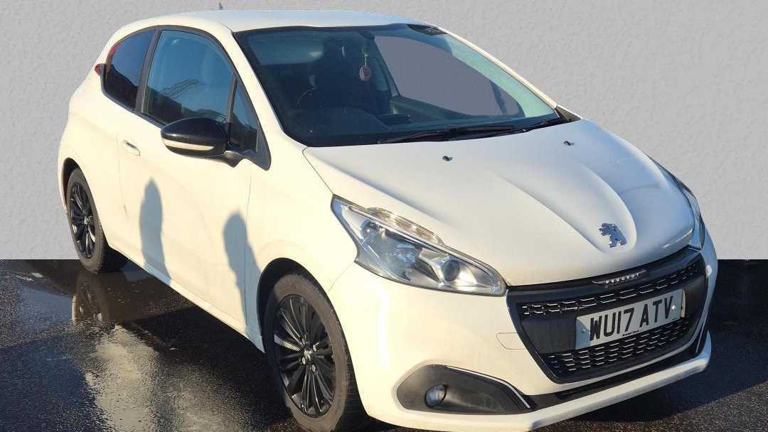 Main listing image - Peugeot 208