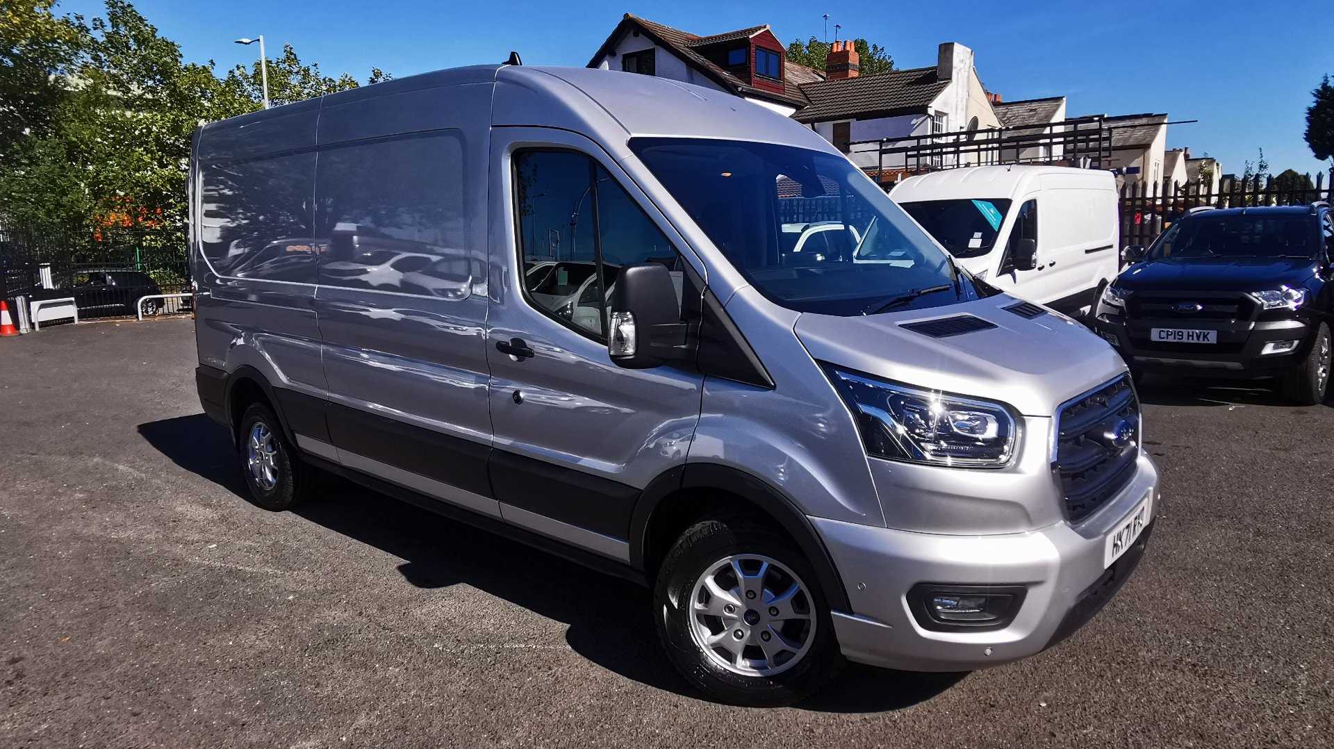 Main listing image - Ford Transit