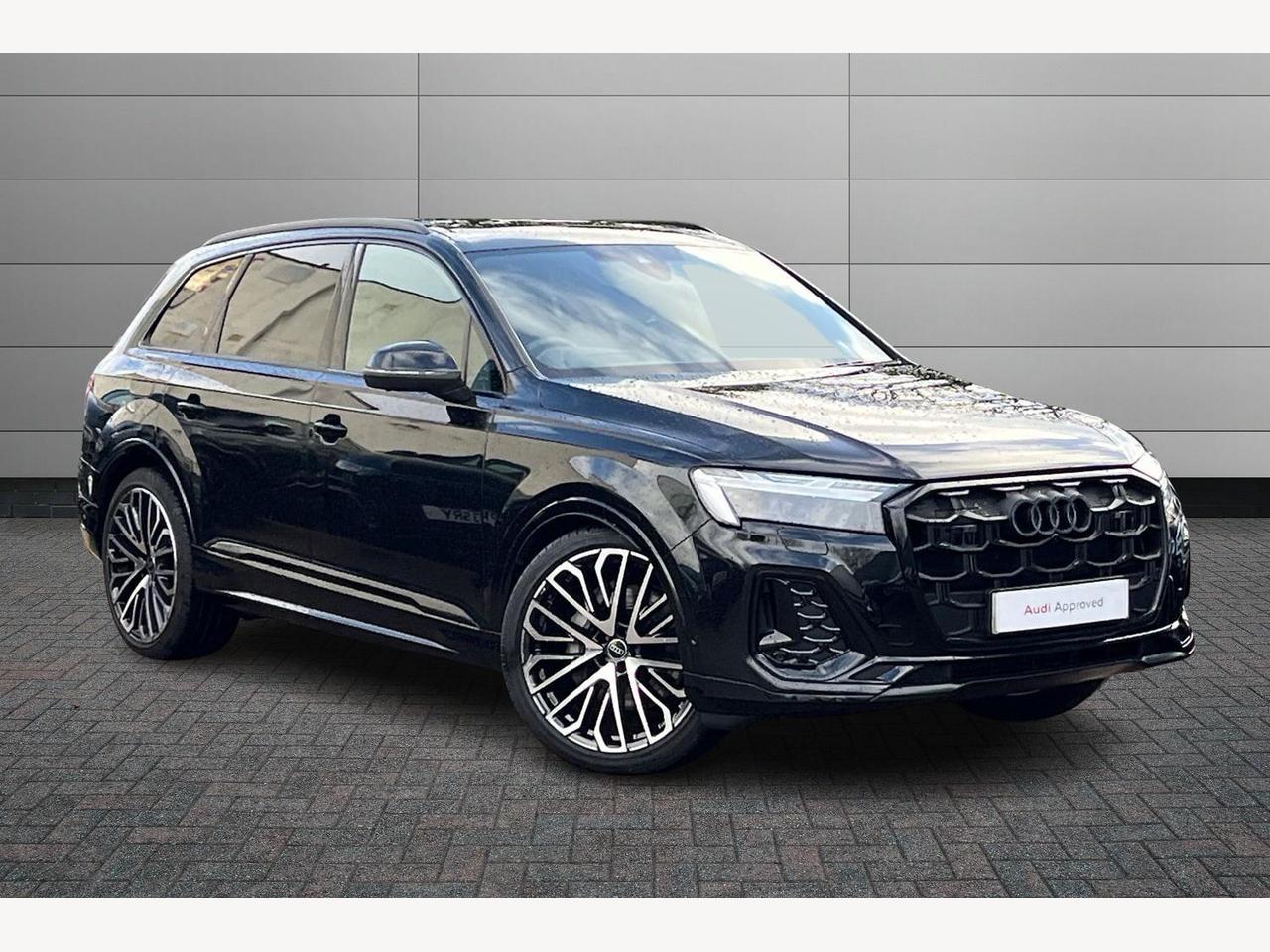 Main listing image - Audi Q7