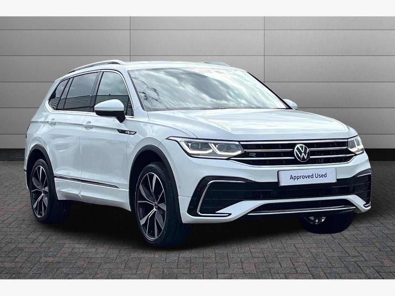 Main listing image - Volkswagen Tiguan Allspace