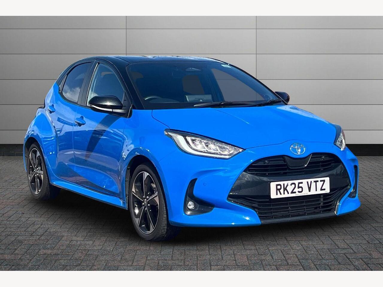 Main listing image - Toyota Yaris