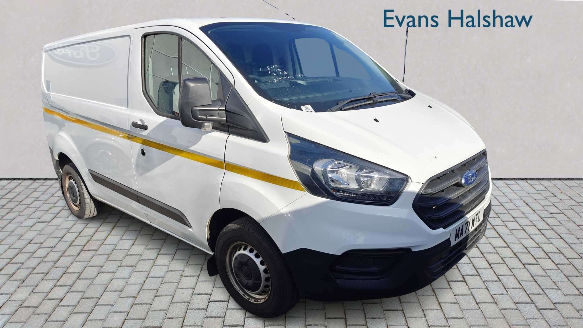 Main listing image - Ford Transit Custom