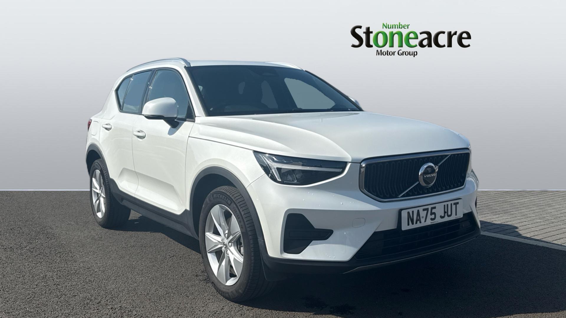 Main listing image - Volvo XC40