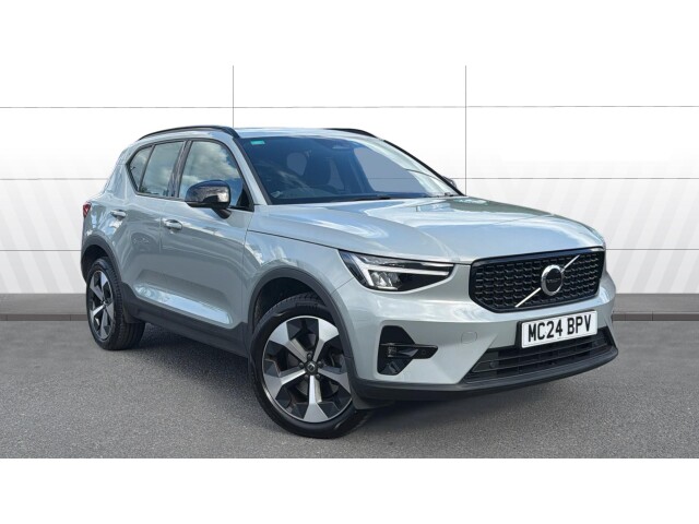 Main listing image - Volvo XC40
