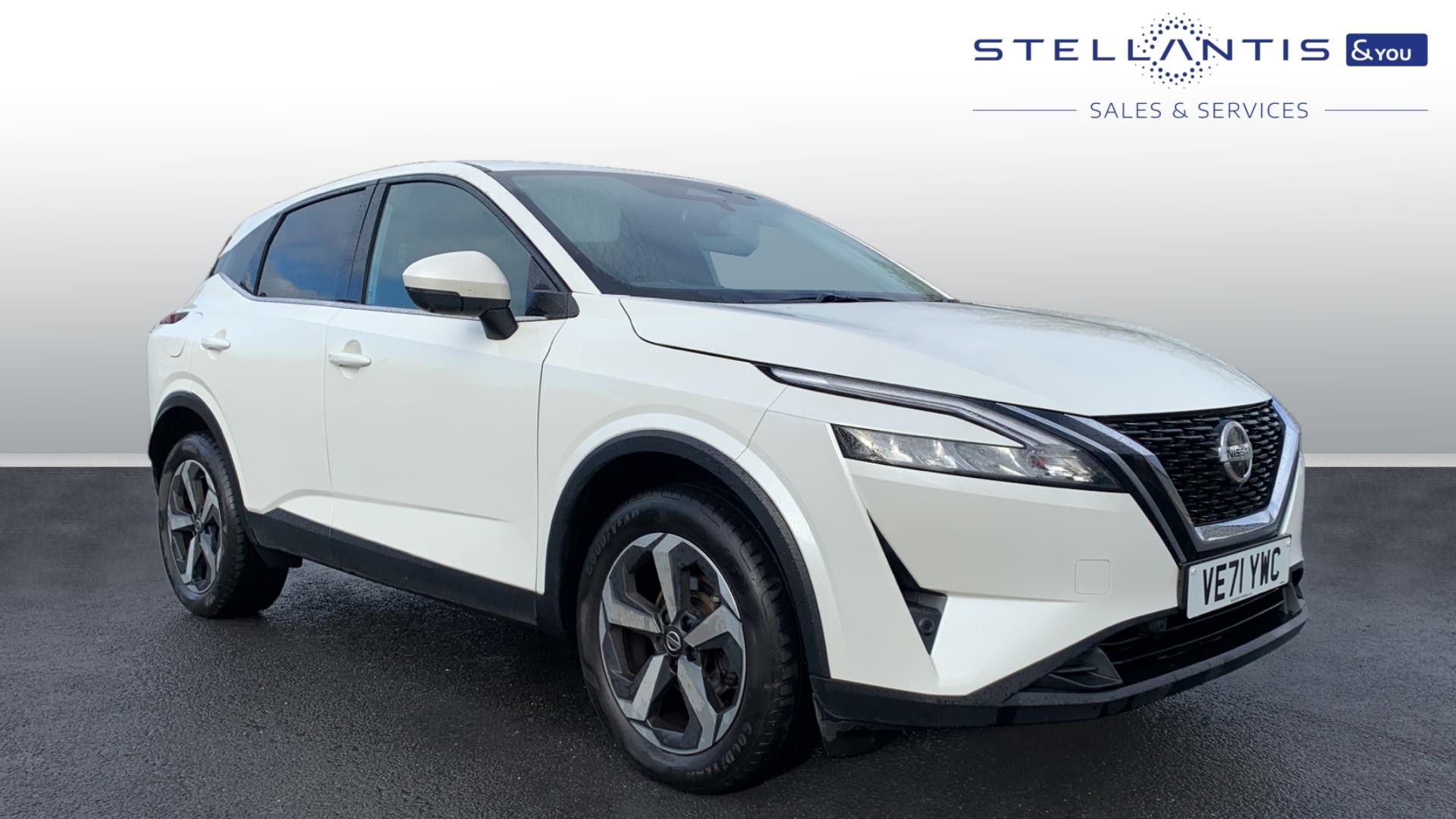 Main listing image - Nissan Qashqai