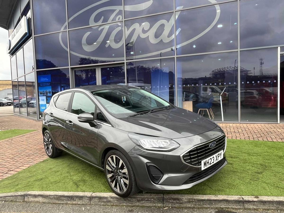Main listing image - Ford Fiesta