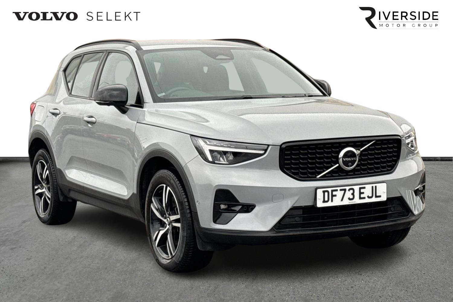 Main listing image - Volvo XC40