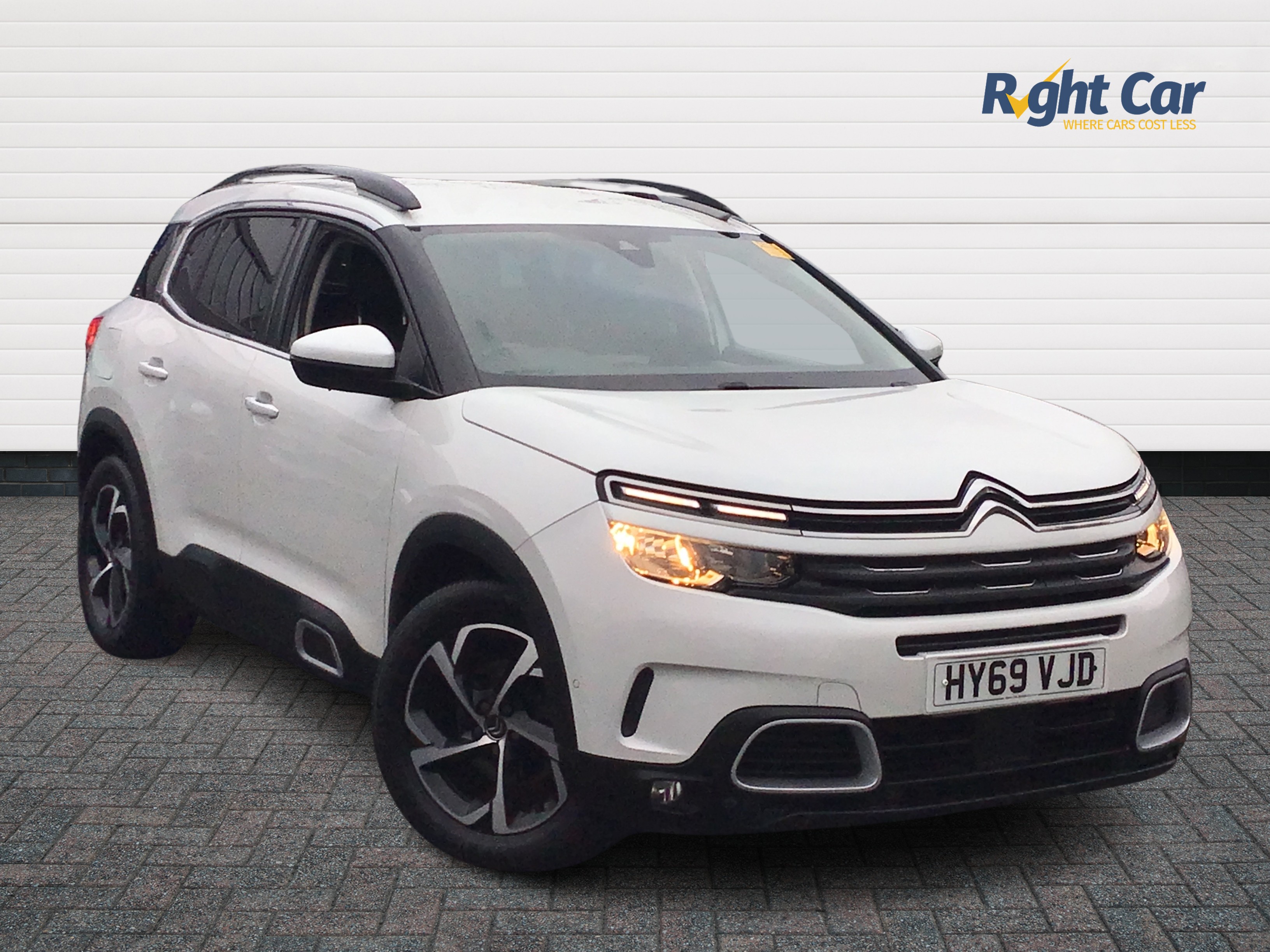 Main listing image - Citroen C5 Aircross