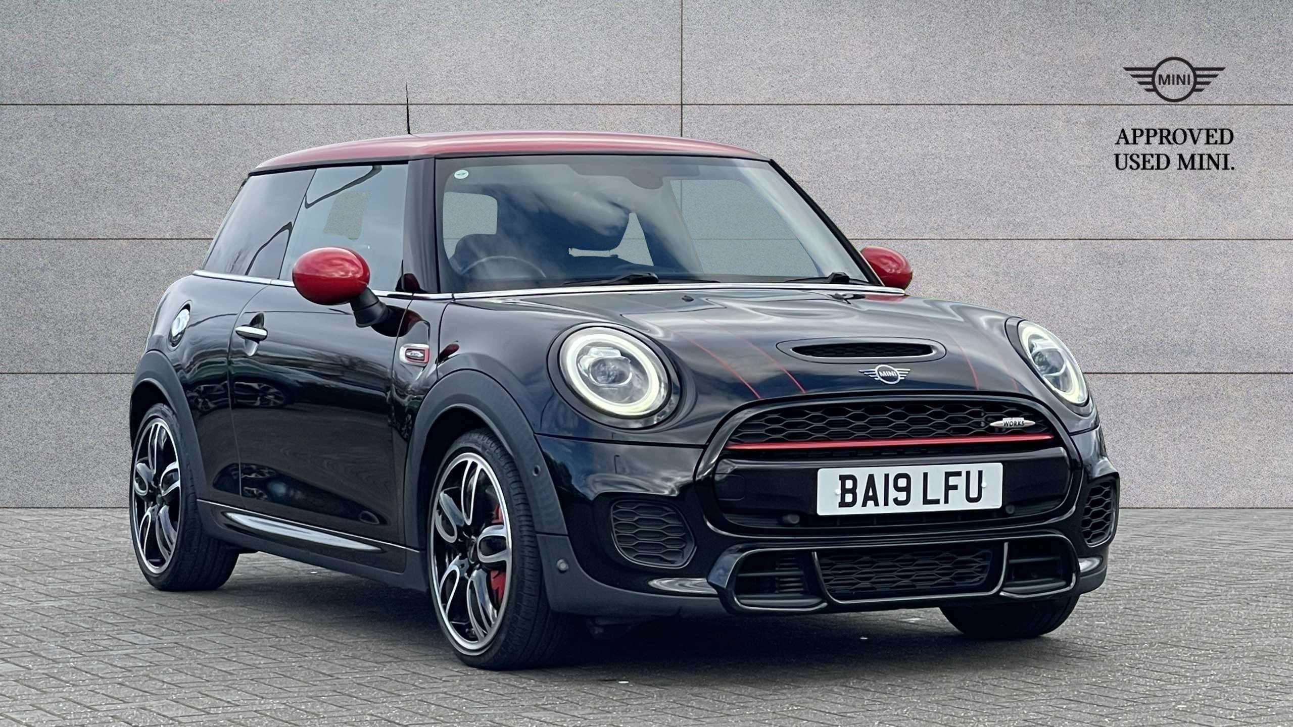 Main listing image - MINI Hatchback