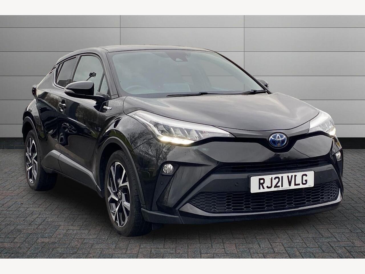 Main listing image - Toyota C-HR