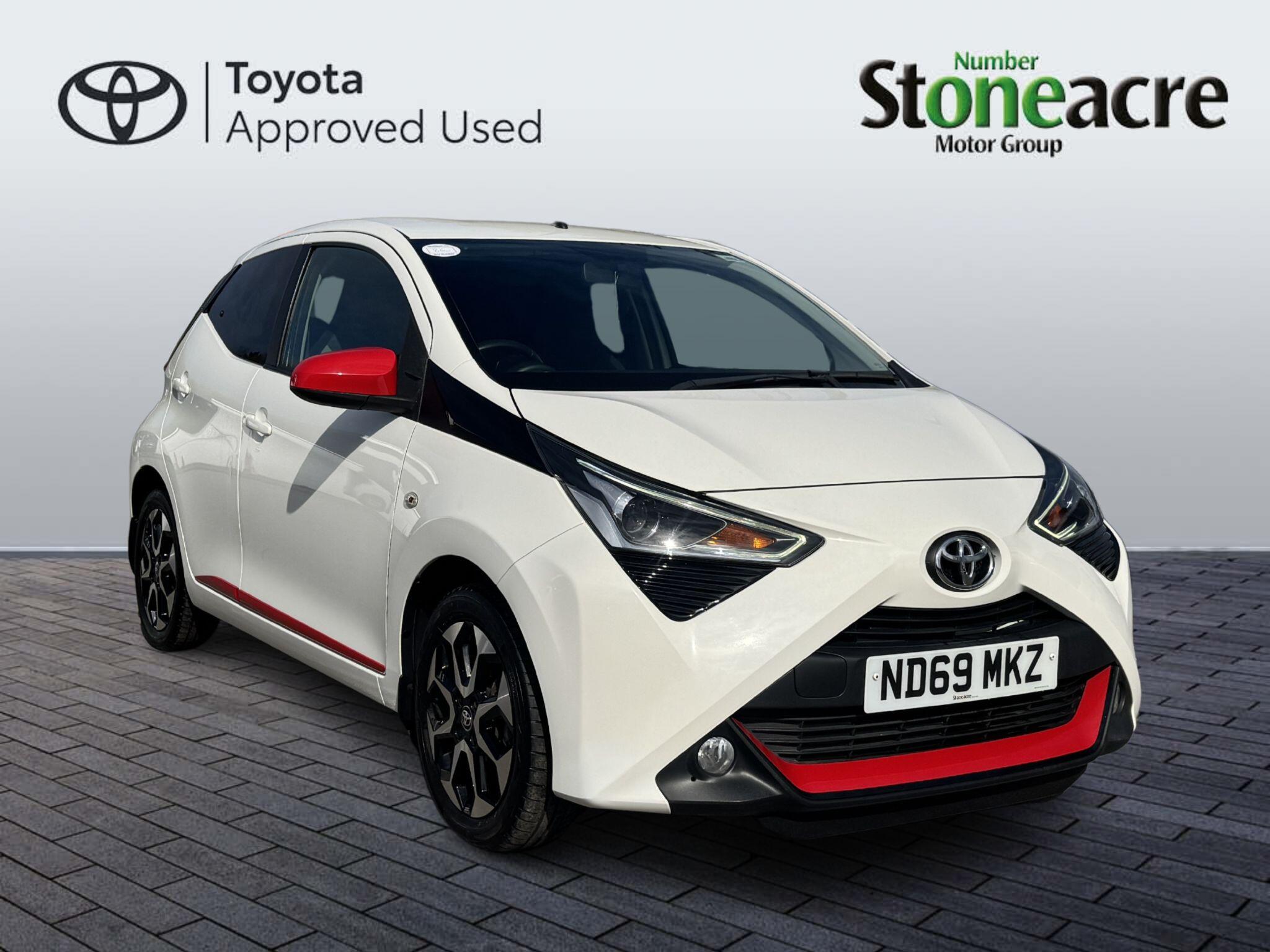 Main listing image - Toyota Aygo