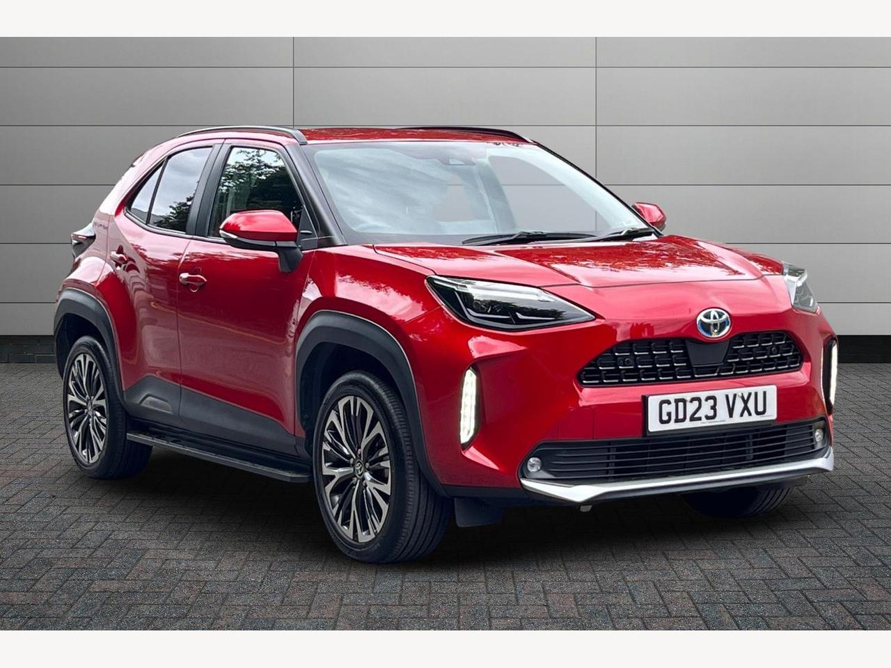 Main listing image - Toyota Yaris Cross
